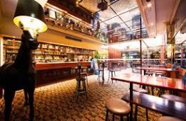 COACH & HORSES HOTEL