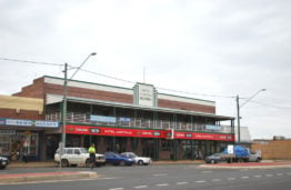 HOTEL AUSTRALIA