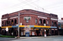 Cooks Hill Hotel
