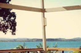 Redland Bay Hotel